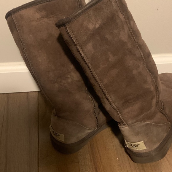 UGG Chocolate Suede Boots - Picture 2 of 4